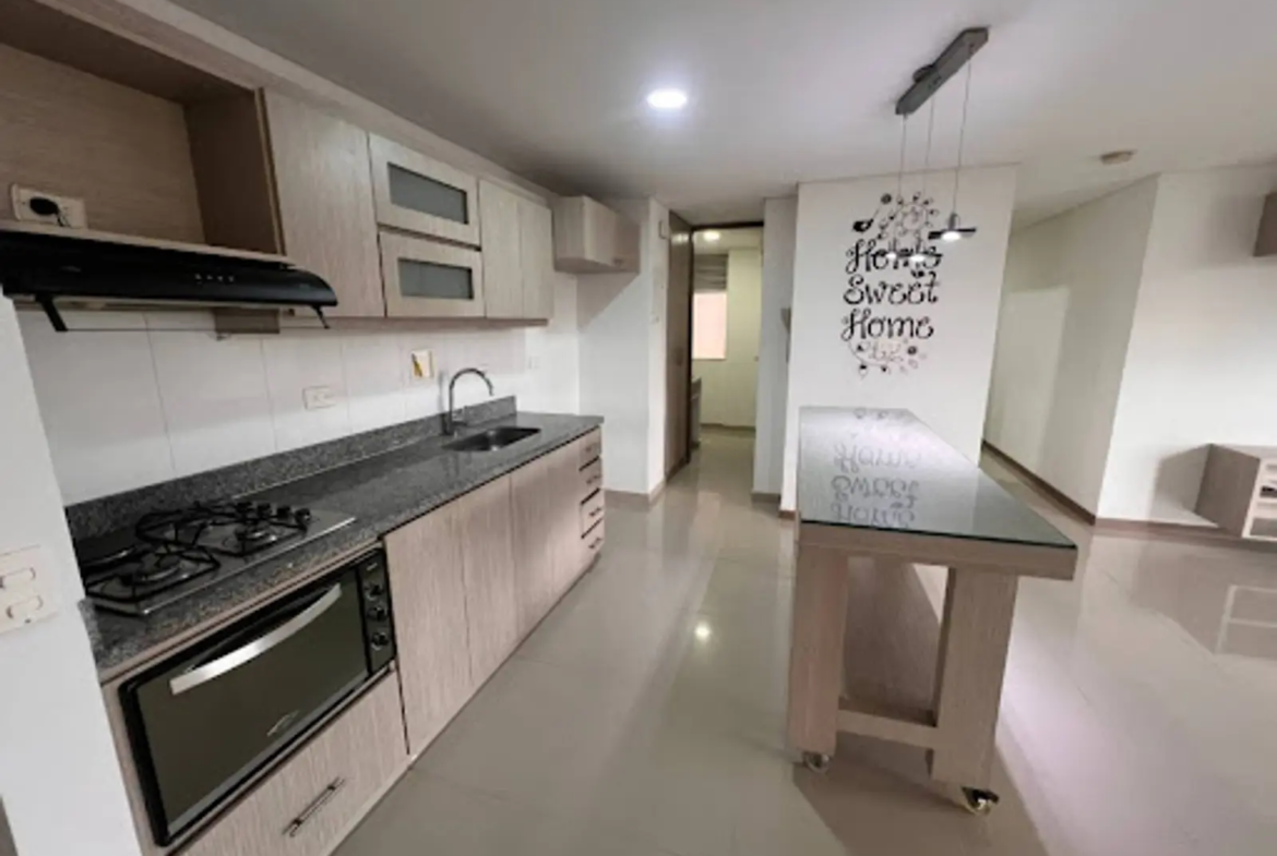 Apartamento en Arriendo en Cumbres, Envigado
