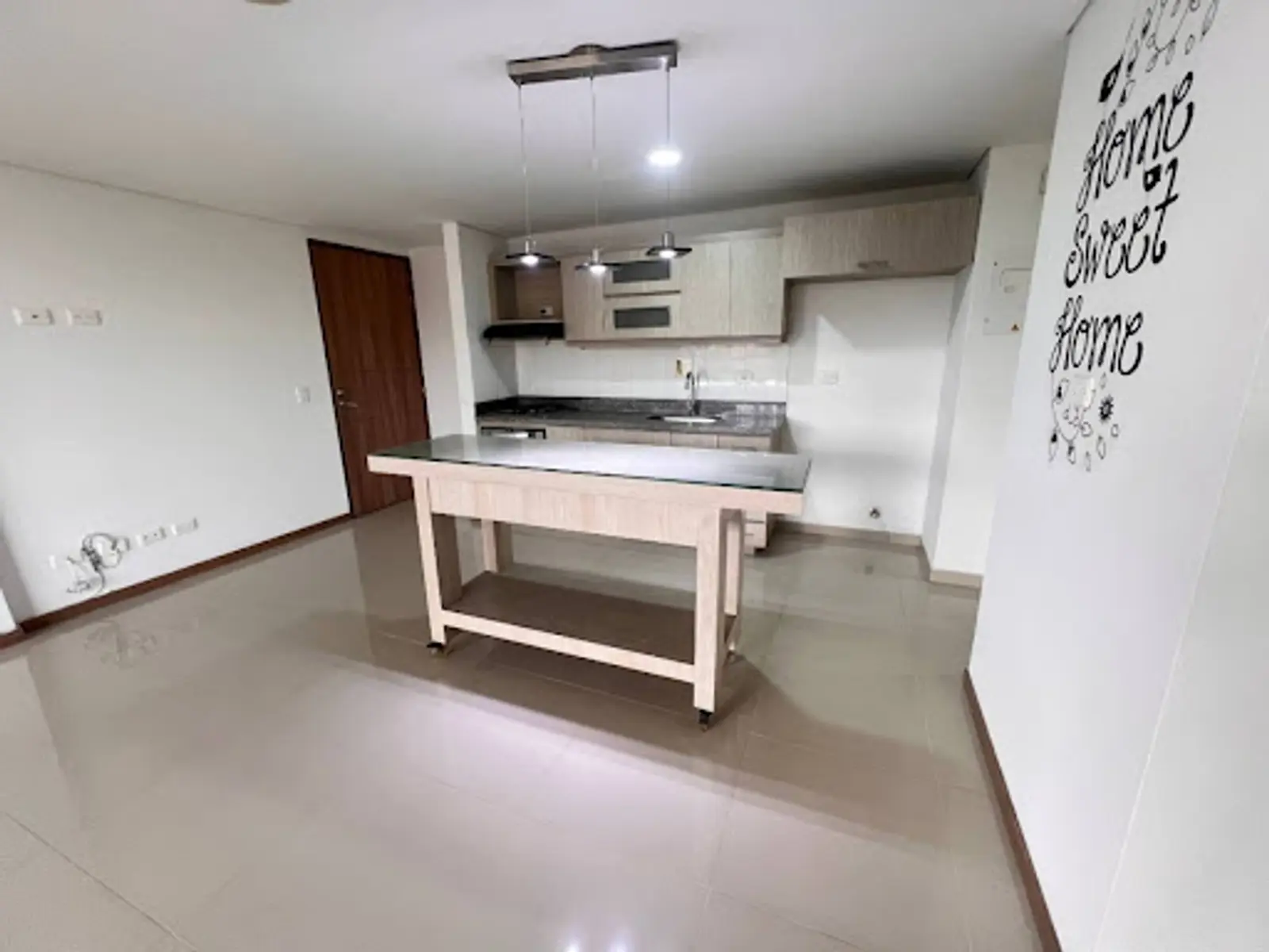 Apartamento en Arriendo en Cumbres, Envigado