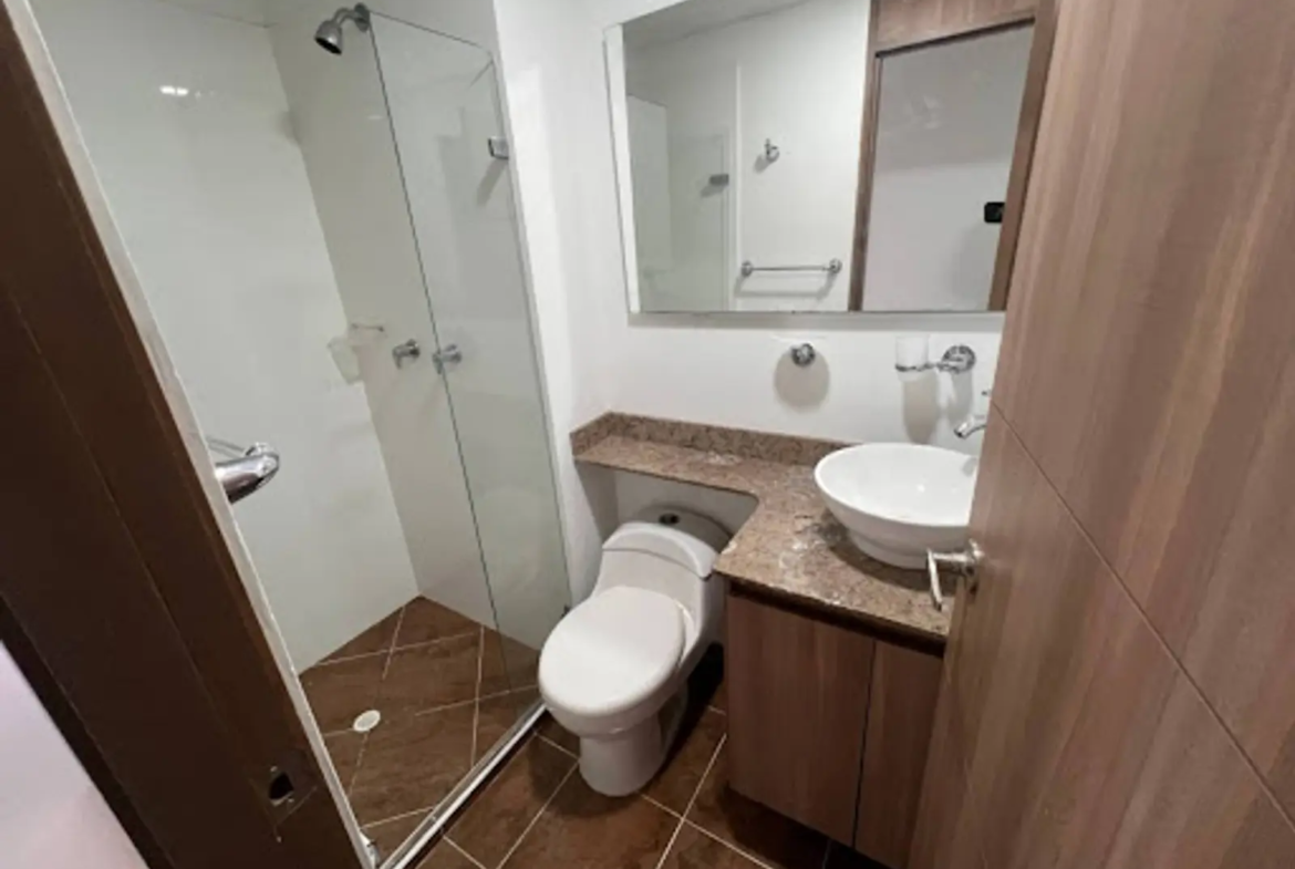 Apartamento en Arriendo en Cumbres, Envigado