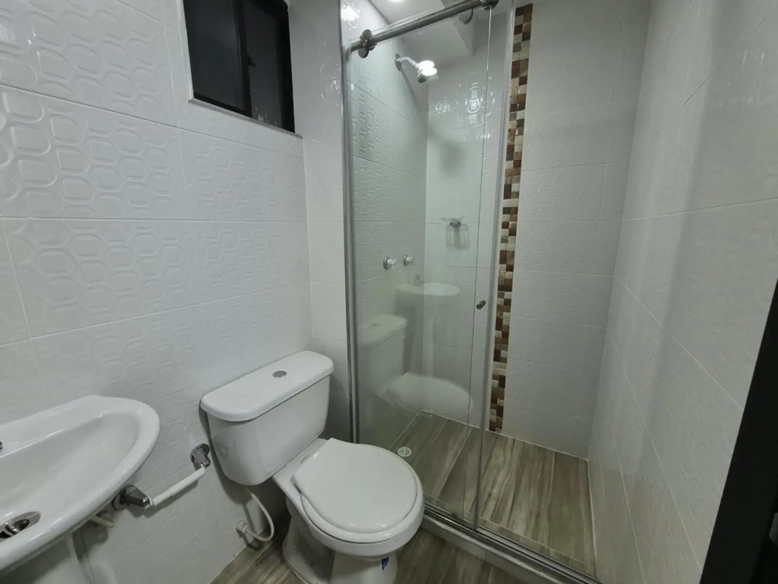 th.outside1200x1200.6a96e1d0839e5_infocdn__127842-3-1788270387jpg Apartamento en Arriendo en Fac, Madrid