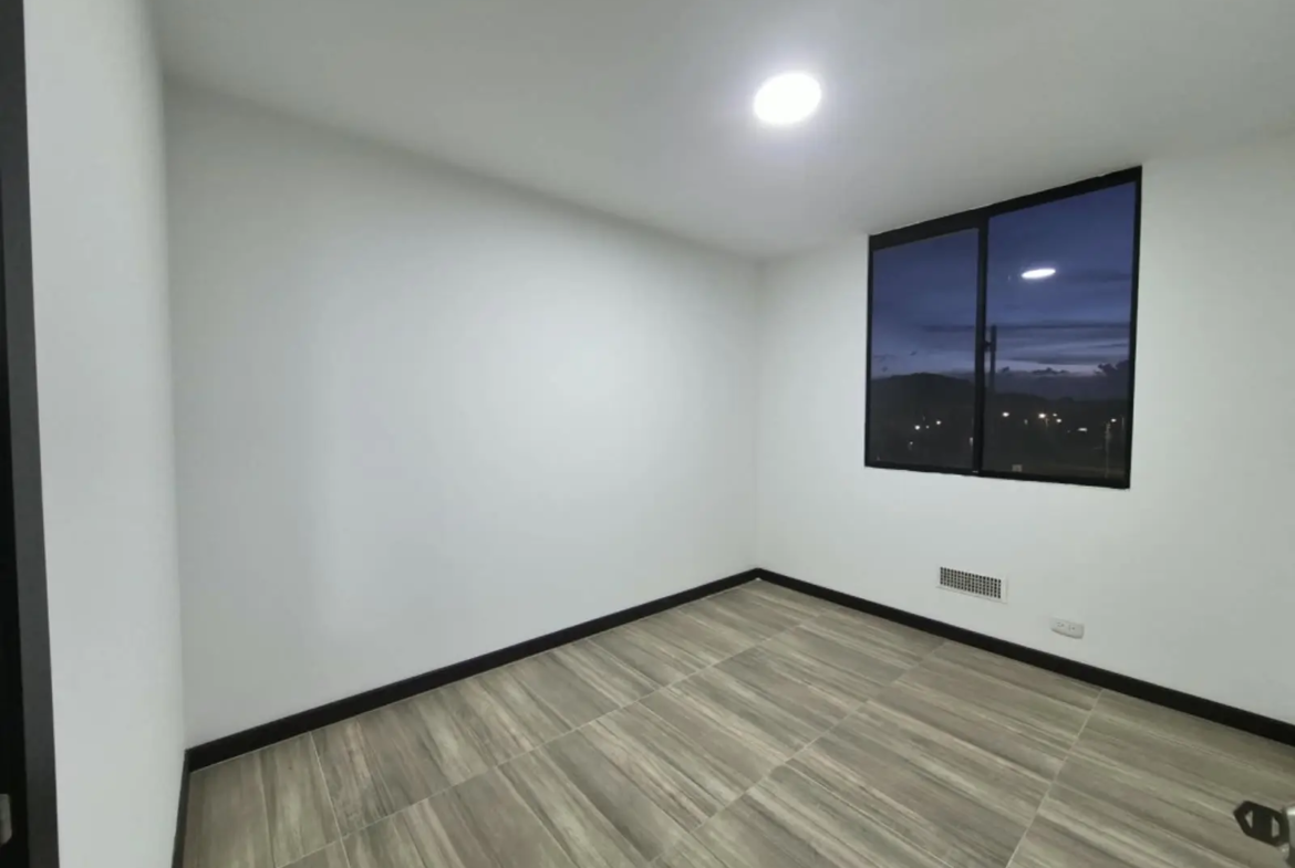 Apartamento en Arriendo en Fac, Madrid