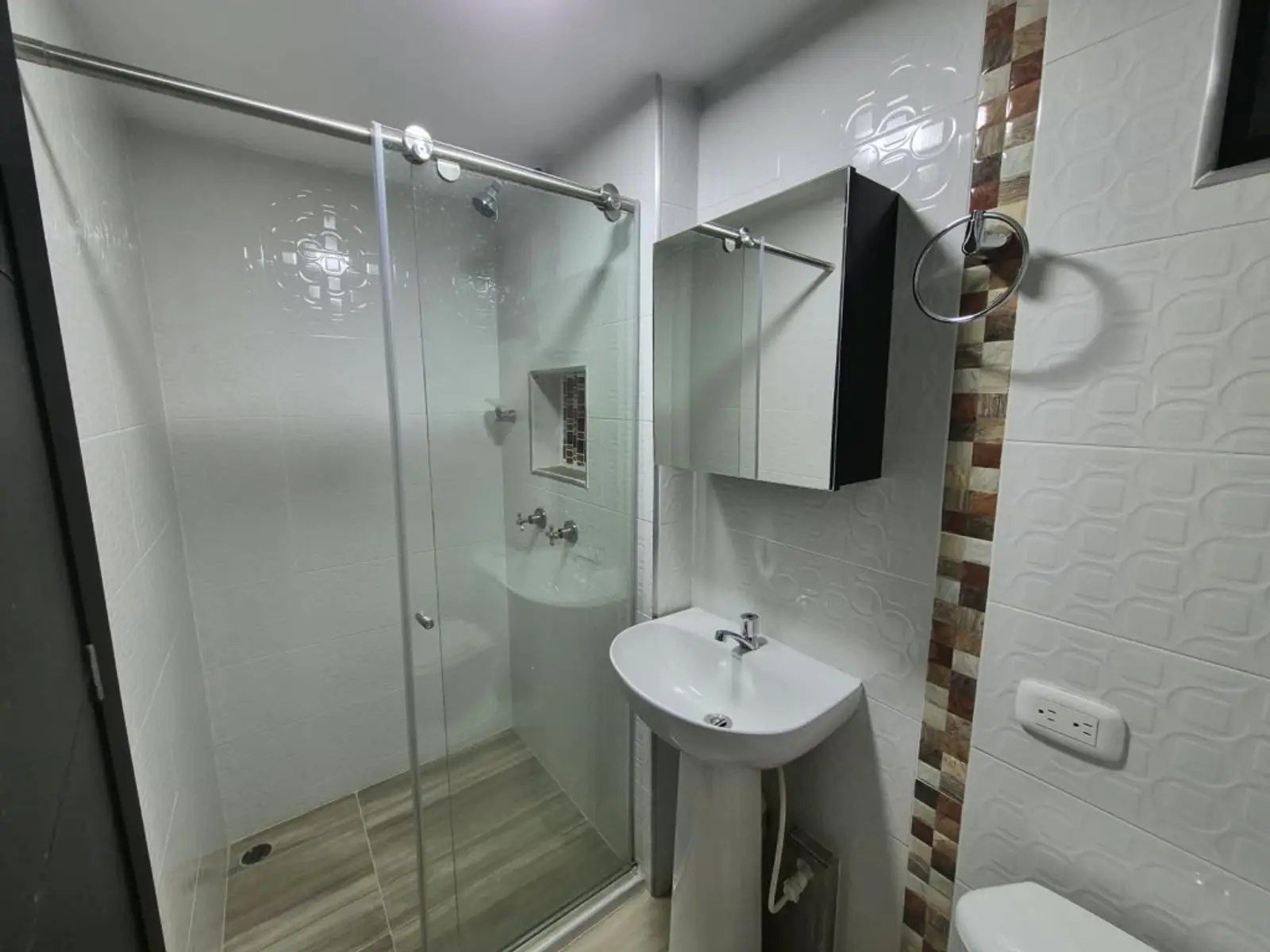 th.outside1200x1200.6a96e1d10b74a_infocdn__127842-6-1788270385jpg Apartamento en Arriendo en Fac, Madrid