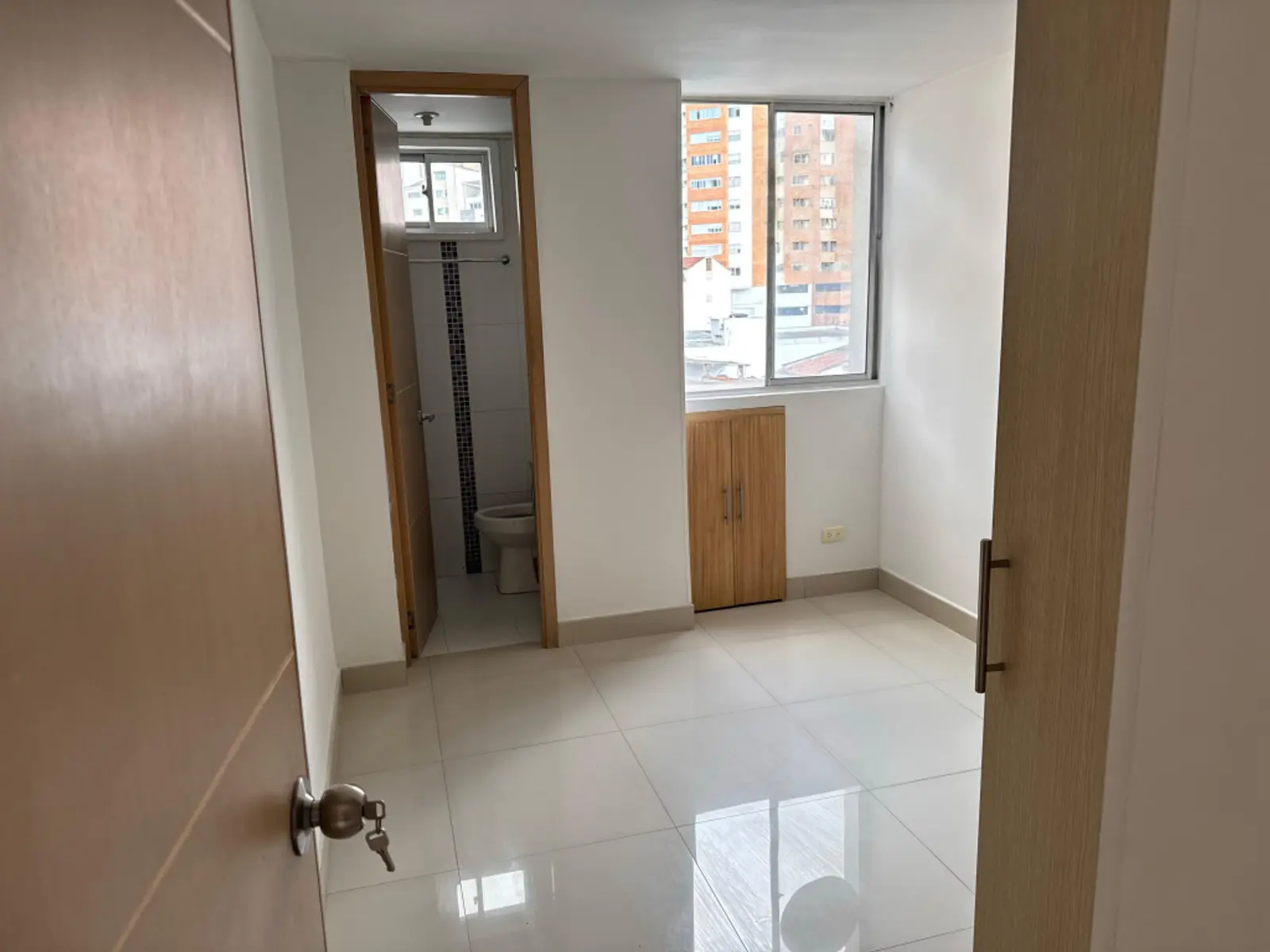 th.outside1200x1200.6a9a5d39cb929_infocdn__127960-4-1788482770jpg Apartamento en Arriendo en El prado, Bucaramanga