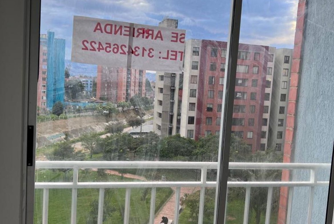 Apartamento en Arriendo en Primavera Occidental – Puente Aranda, Bogotá