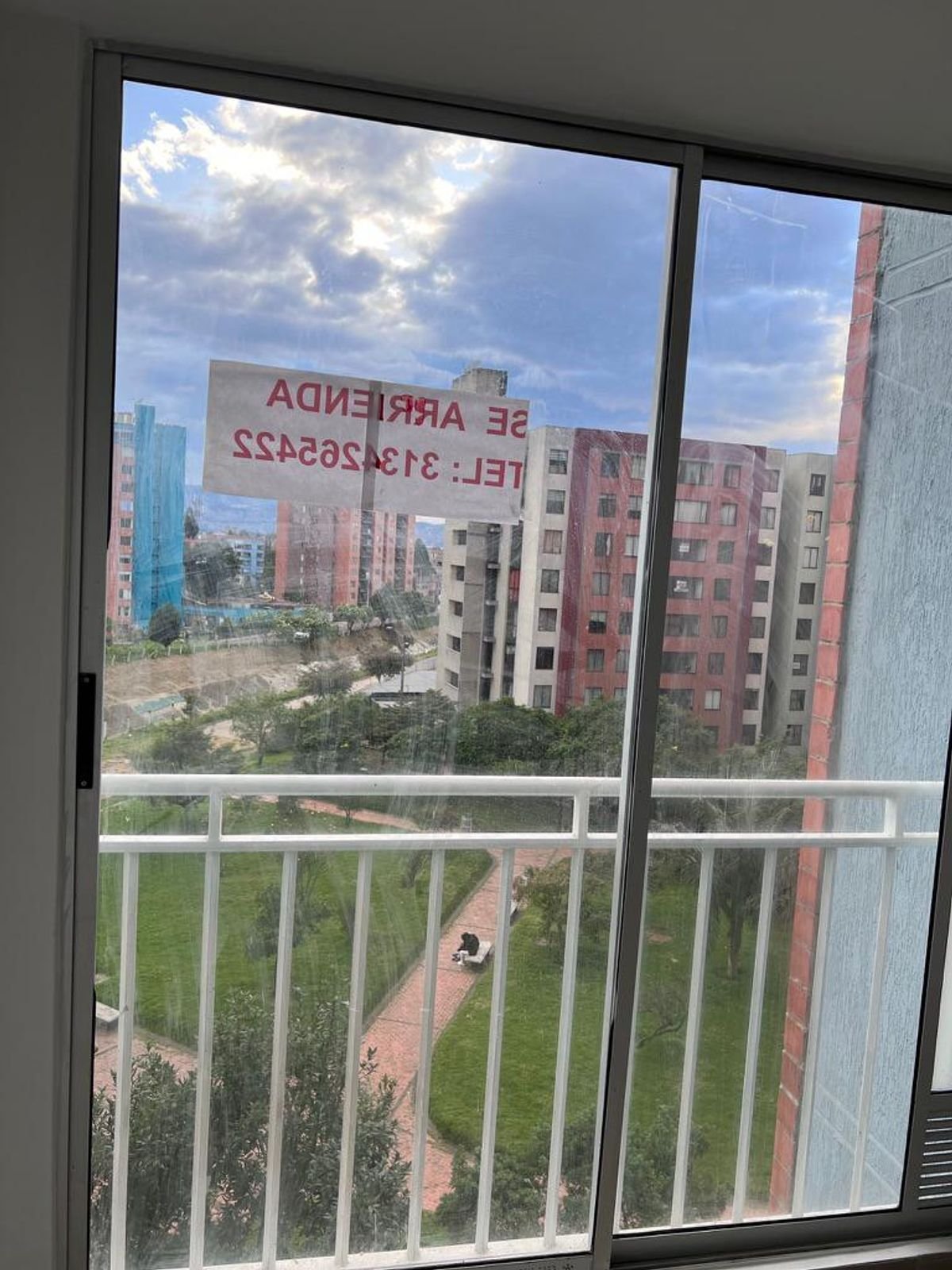 Apartamento en Arriendo en Primavera Occidental – Puente Aranda, Bogotá