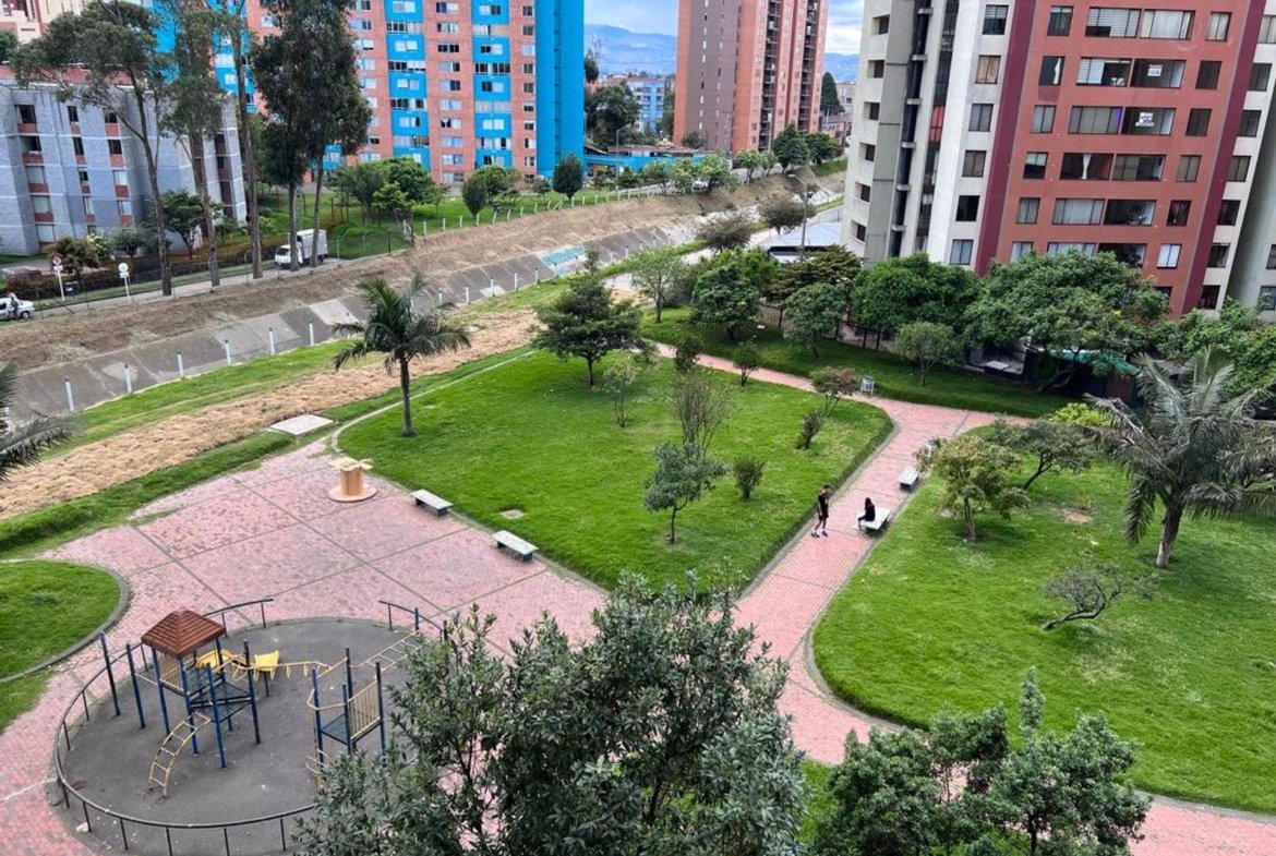 Apartamento en Arriendo en Primavera Occidental – Puente Aranda, Bogotá