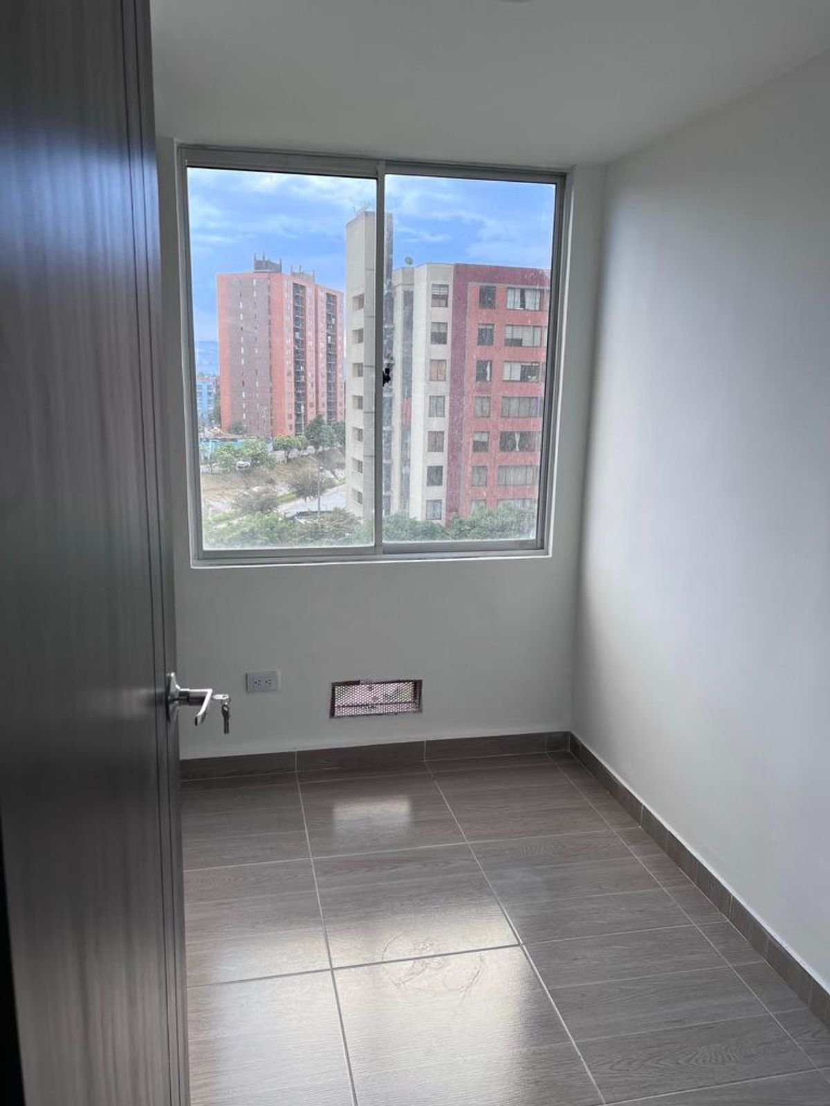 Apartamento en Arriendo en Primavera Occidental – Puente Aranda, Bogotá