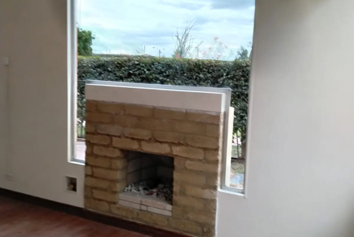 Apartamento en Arriendo en Potrero grande, Madrid