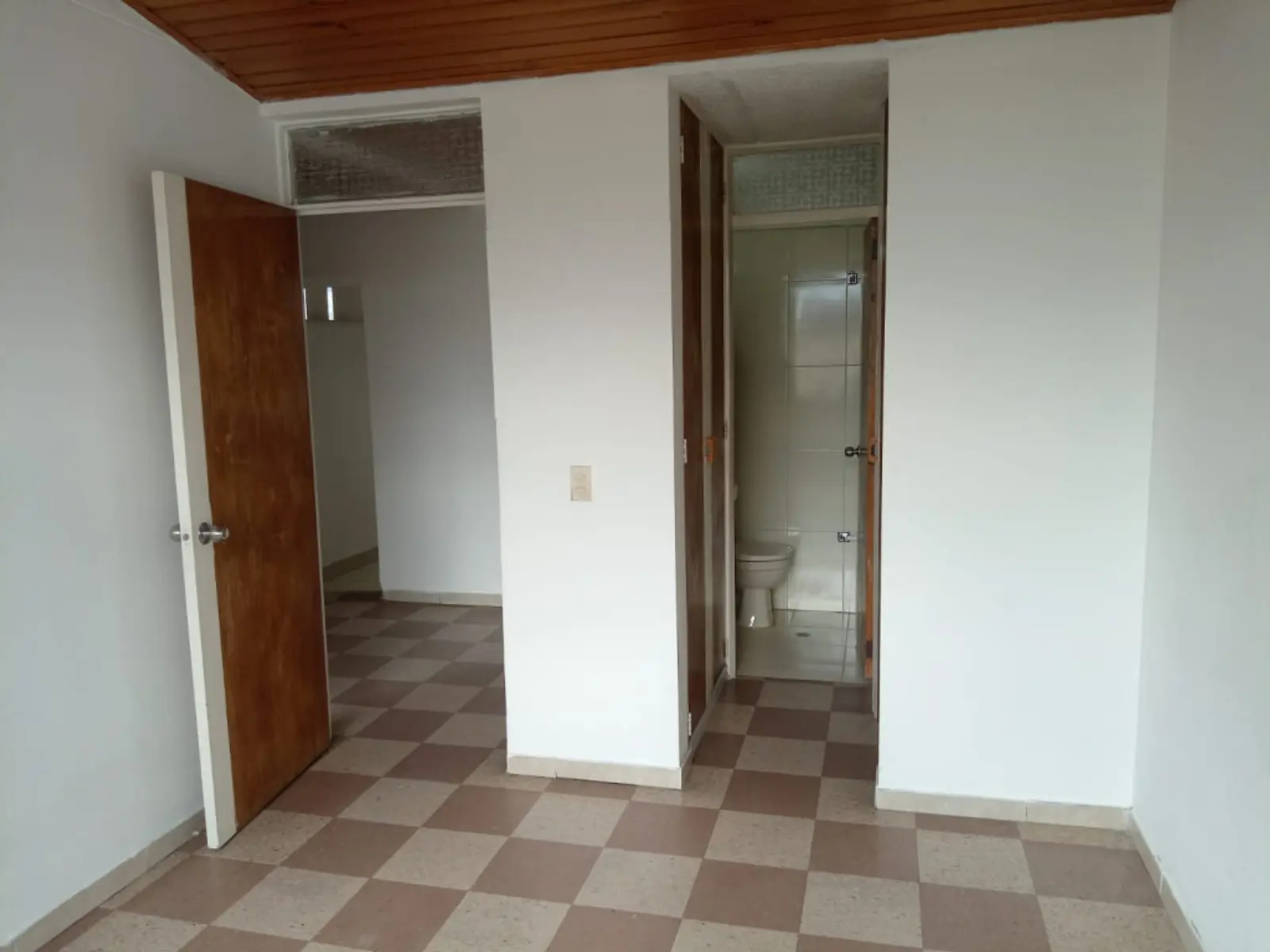 th.outside1200x1200.6aa4ef15b5ebb_infocdn__1978-7-1788277881jpg Apartamento en Arriendo en Suba, Bogotá