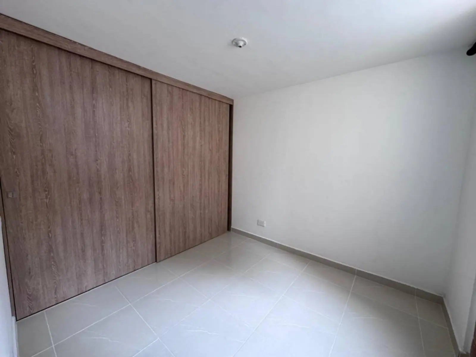 th.outside1200x1200.6aa5518b1be00_infocdn__6f26844d-c4f5-4445-85bc-a4a8d54d9ffd Apartamento en Arriendo en Machado, Copacabana