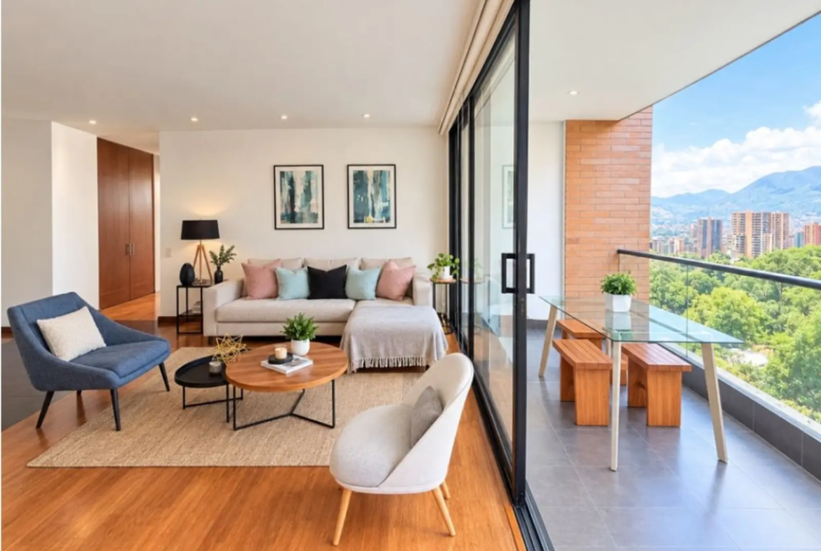 Apartamento en Arriendo en El Campestre, Medellín