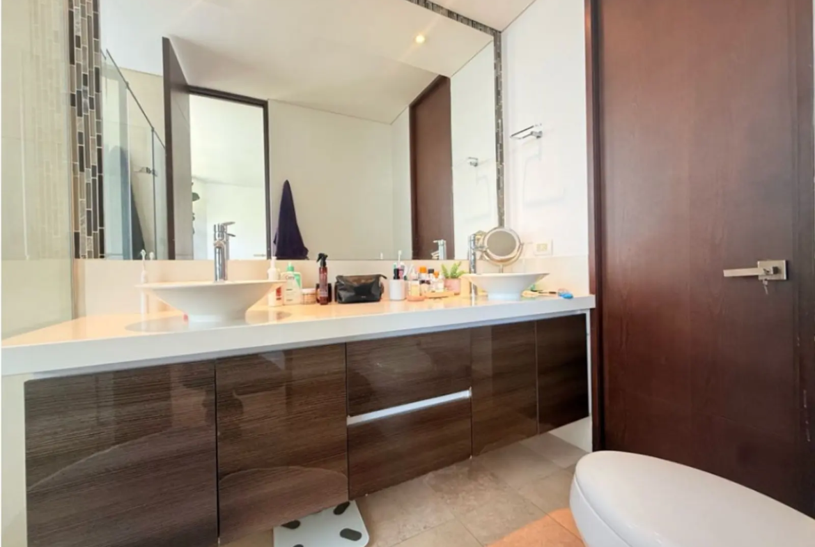Apartamento en Arriendo en El Campestre, Medellín