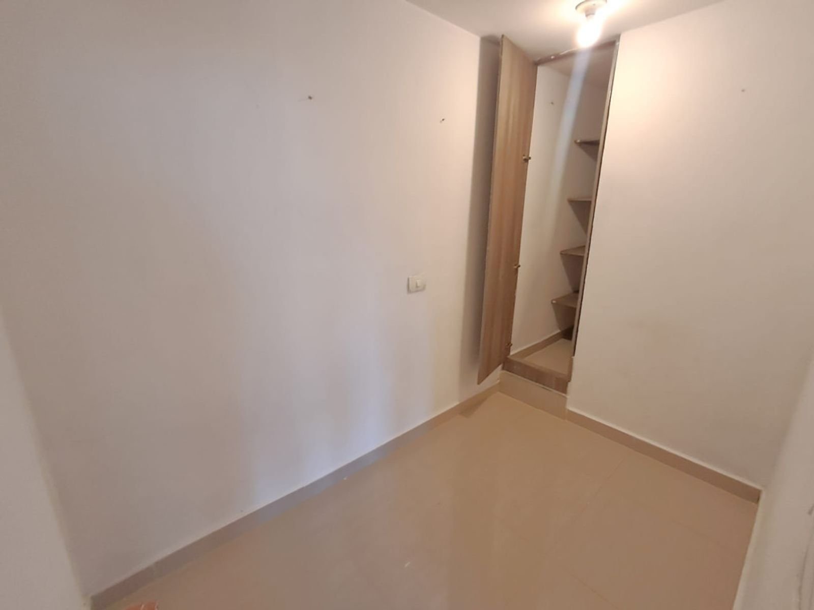 th.outside1200x1200.6aa55c692ad6e_infocdn__97663-1-1789218516-6jpg Apartamento en Arriendo en Cristo rey, Medellín