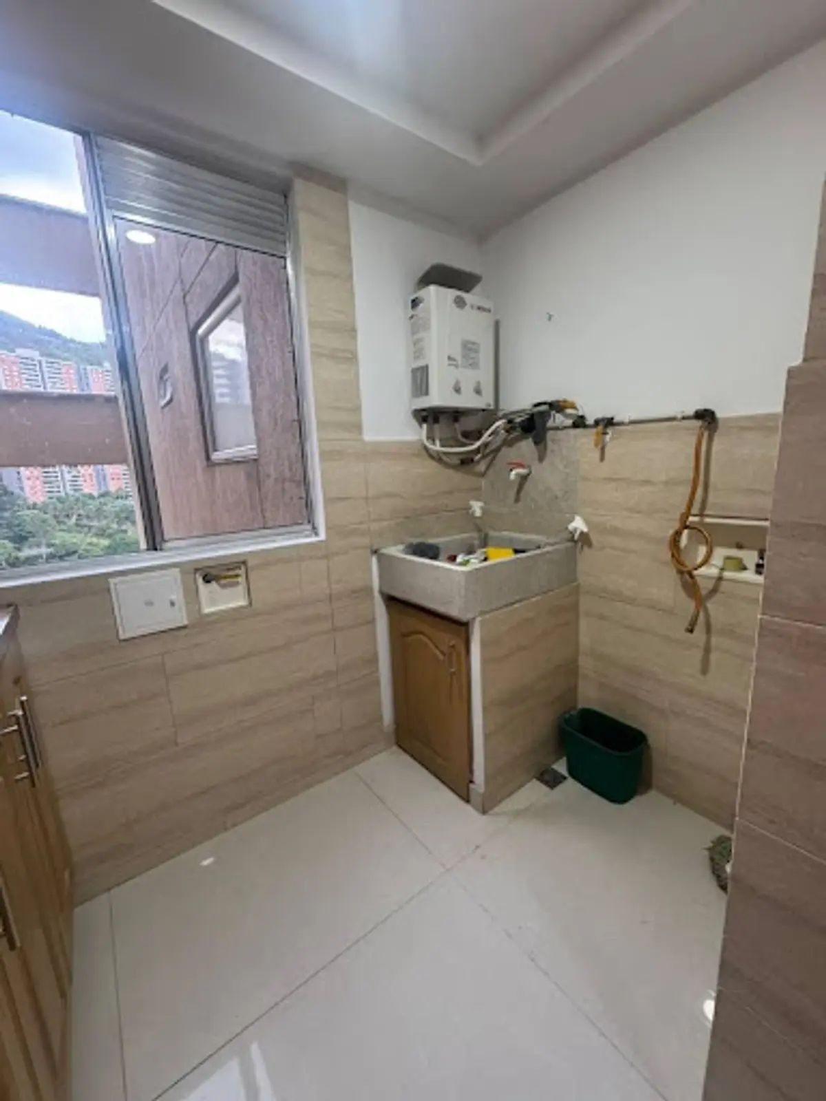 Apartamento en Arriendo en Loma de los bernal, Medellín