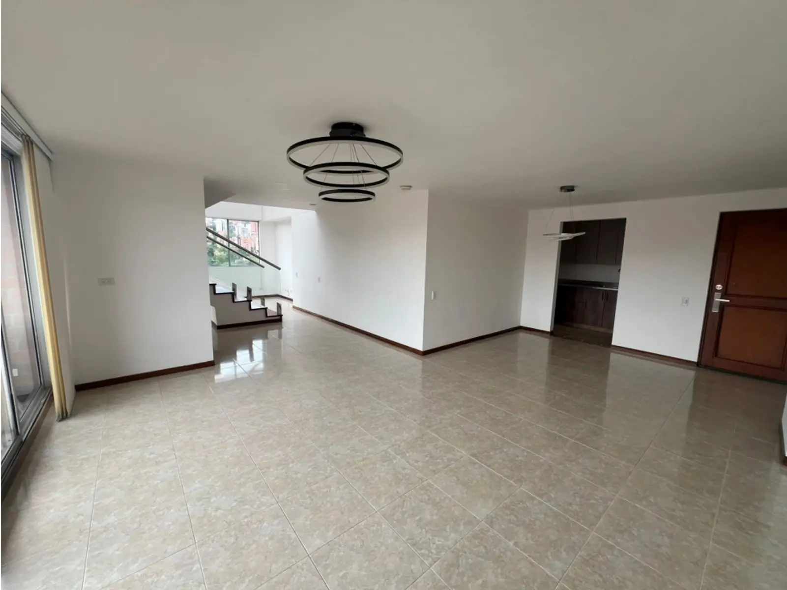 Apartamento en Arriendo en Otraparte, Envigado