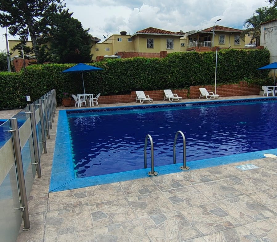 Casa en venta en el conjunto Jardín de Versalles, en Floridablanca