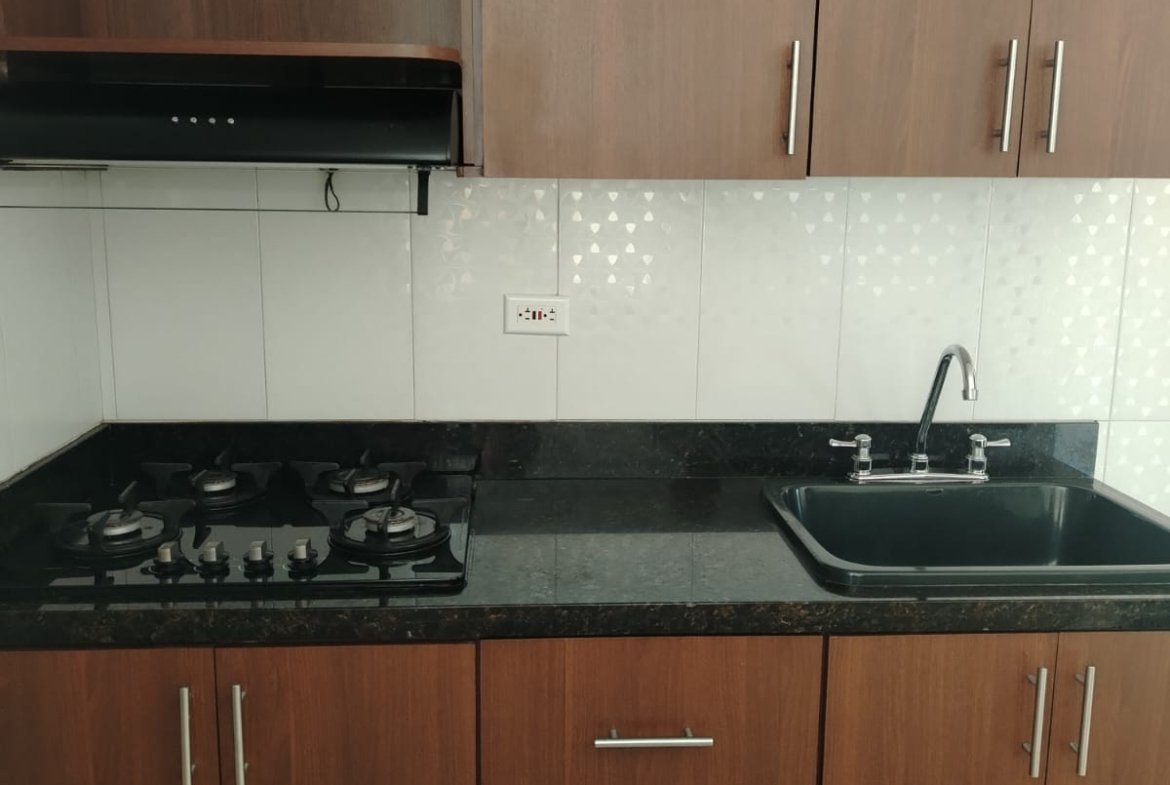 Apartamento en venta en Sabaneta, sector Alcázares