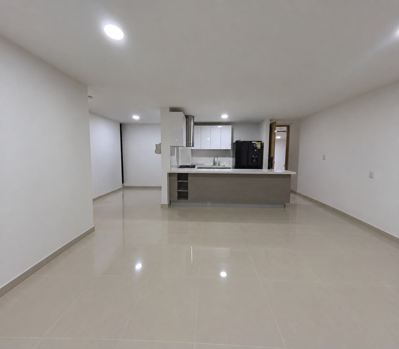0e6c8777-94e7-4b38-b154-4d8b10fa791c Apartamento en venta en Country Masai, Floridablanca