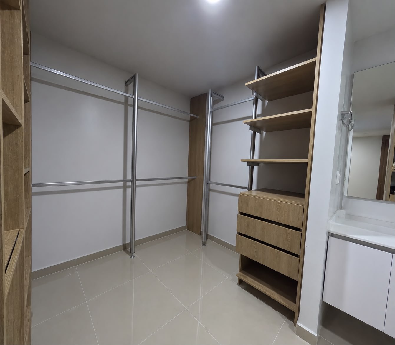 103657d4-c8c3-49d6-896c-17899d720b44 Apartamento en venta en Country Masai, Floridablanca