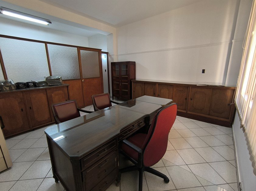 Alquiler Oficina 50 mts2 – Edificio Banco de Bogotá – Plaza de Caicedo