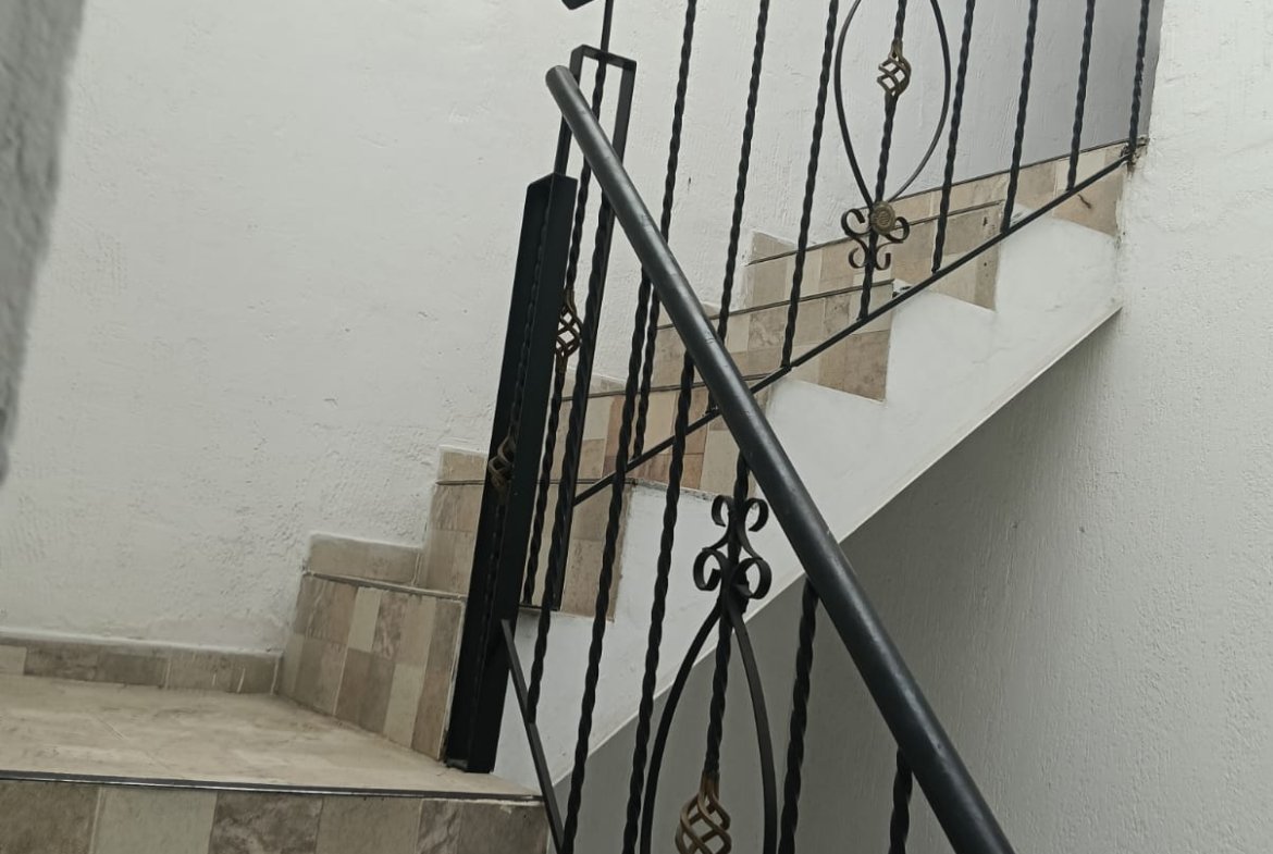 CASA EN VENTA EN BRISAS DE LOS ALAMOS NORTE CALI EXCELENTE OPORTUNIDAD