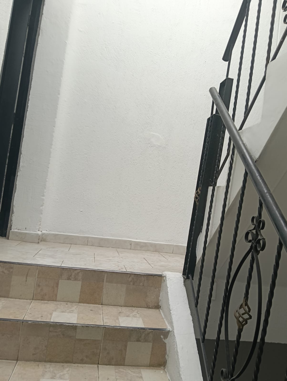 CASA EN VENTA EN BRISAS DE LOS ALAMOS NORTE CALI EXCELENTE OPORTUNIDAD