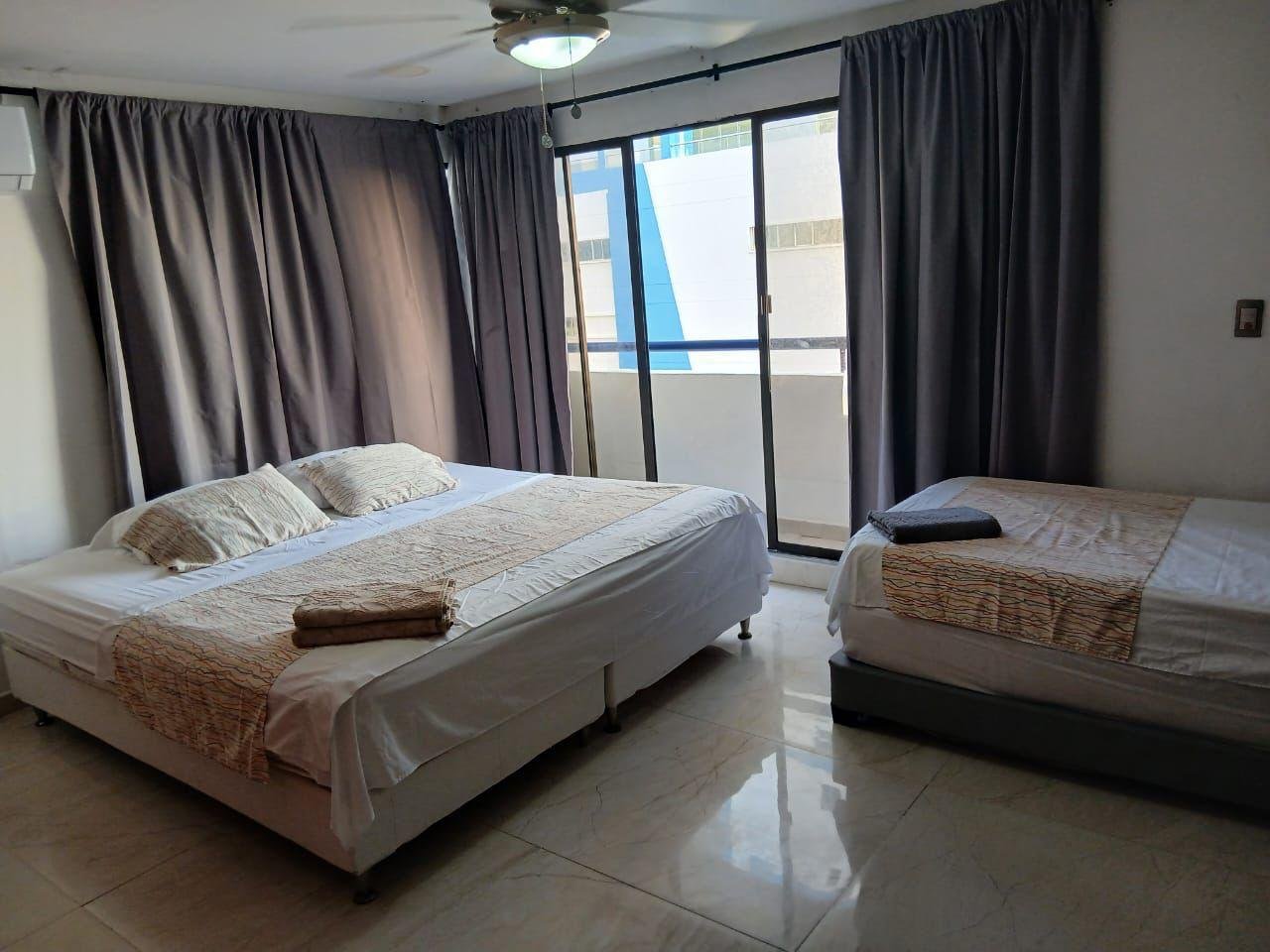 214465-271286-1122626327399687 Apartamento dúplex en venta en Cartagena, Edificio Marina del Rey, sector El Laguito