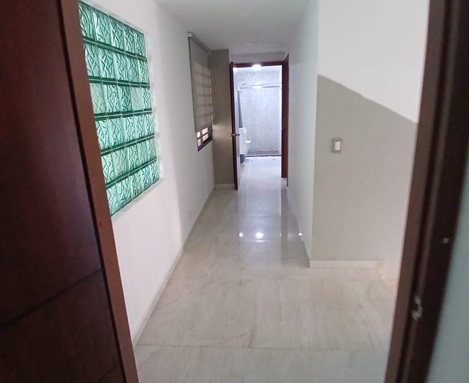 Apartamento dúplex en venta en Cartagena, Edificio Marina del Rey, sector El Laguito
