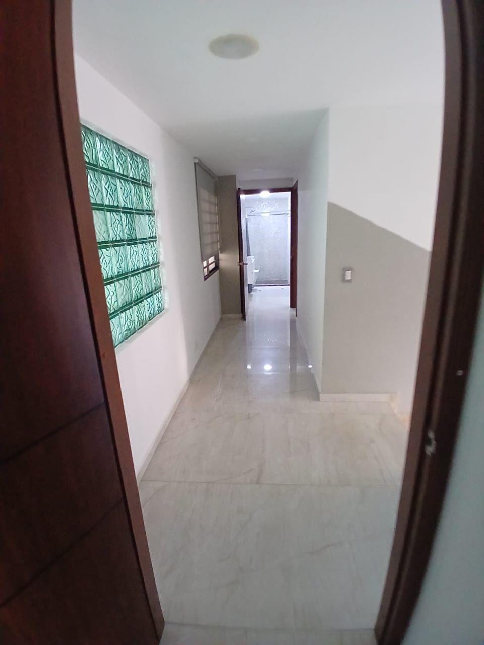 214465-271286-1654101083087240 Apartamento dúplex en venta en Cartagena, Edificio Marina del Rey, sector El Laguito