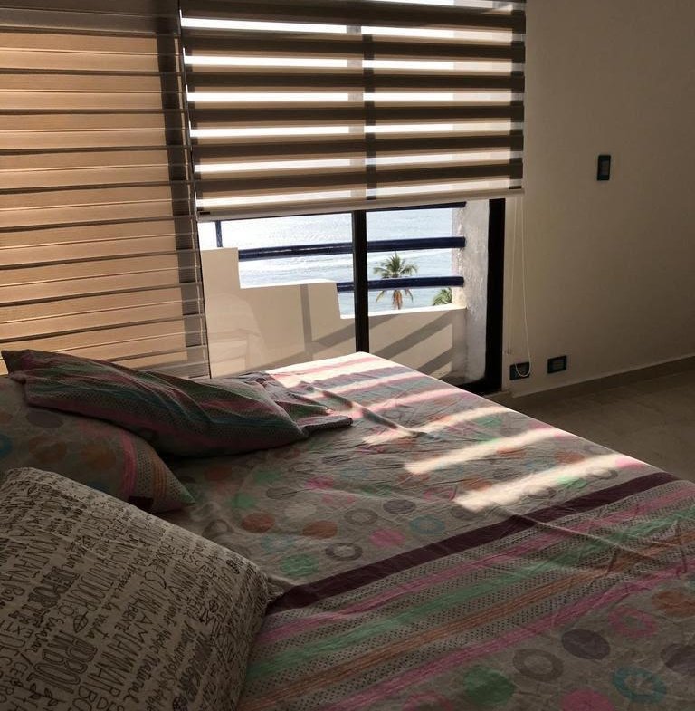 Apartamento dúplex en venta en Cartagena, Edificio Marina del Rey, sector El Laguito