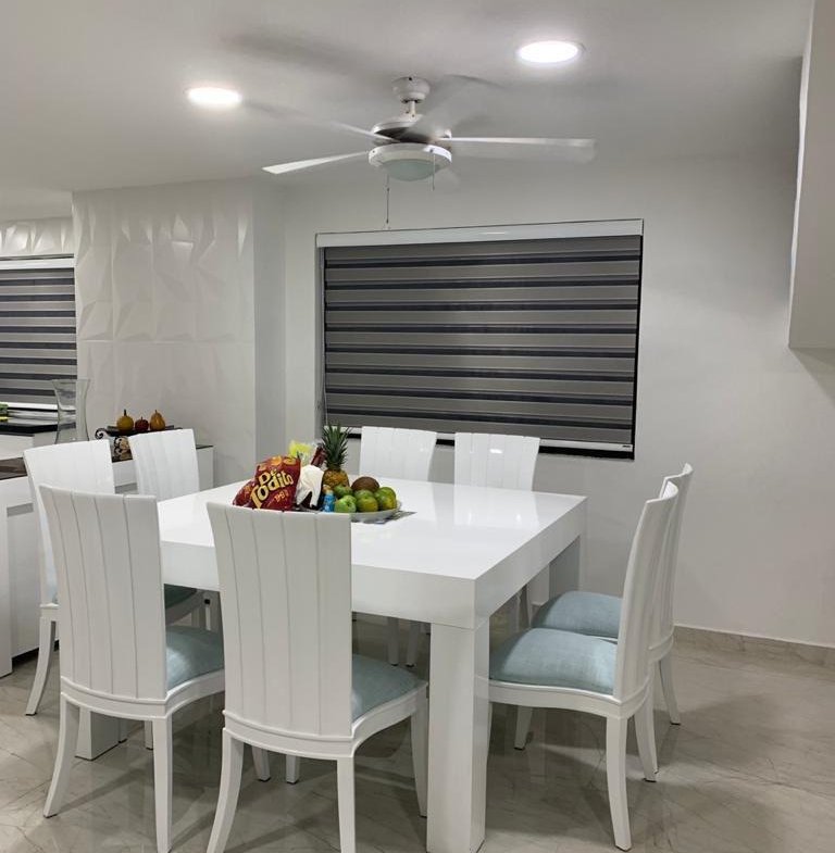 Apartamento dúplex en venta en Cartagena, Edificio Marina del Rey, sector El Laguito
