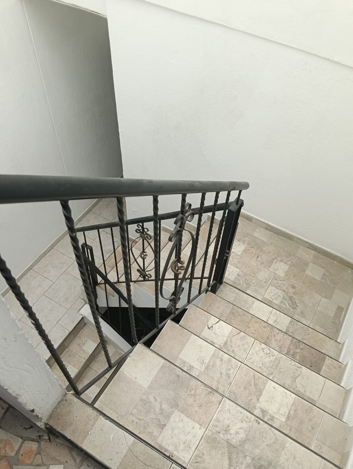 CASA EN VENTA EN BRISAS DE LOS ALAMOS NORTE CALI EXCELENTE OPORTUNIDAD