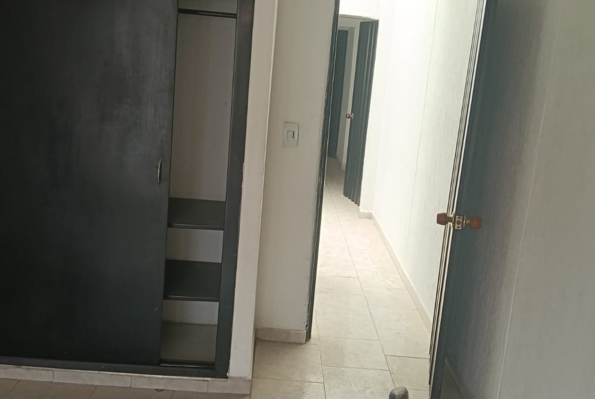 CASA EN VENTA EN BRISAS DE LOS ALAMOS NORTE CALI EXCELENTE OPORTUNIDAD