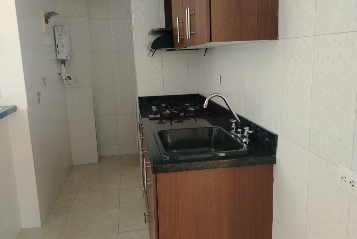 Apartamento en venta en Sabaneta, sector Alcázares