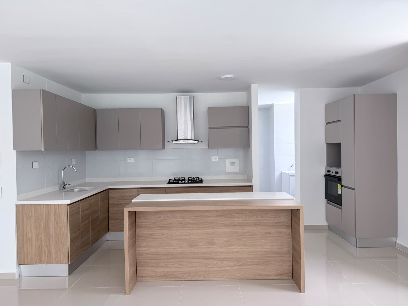 2ae32213-7f9d-46a3-bff7-b86ca7128ee3 Valenzza Condominio, Floridablanca. Apartamento en venta