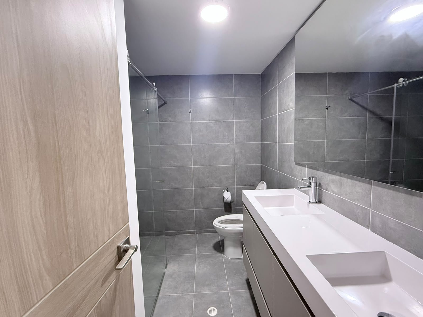 2ffb3a08-c5aa-4def-a5df-02bc715ead7e Valenzza Condominio, Floridablanca. Apartamento en venta
