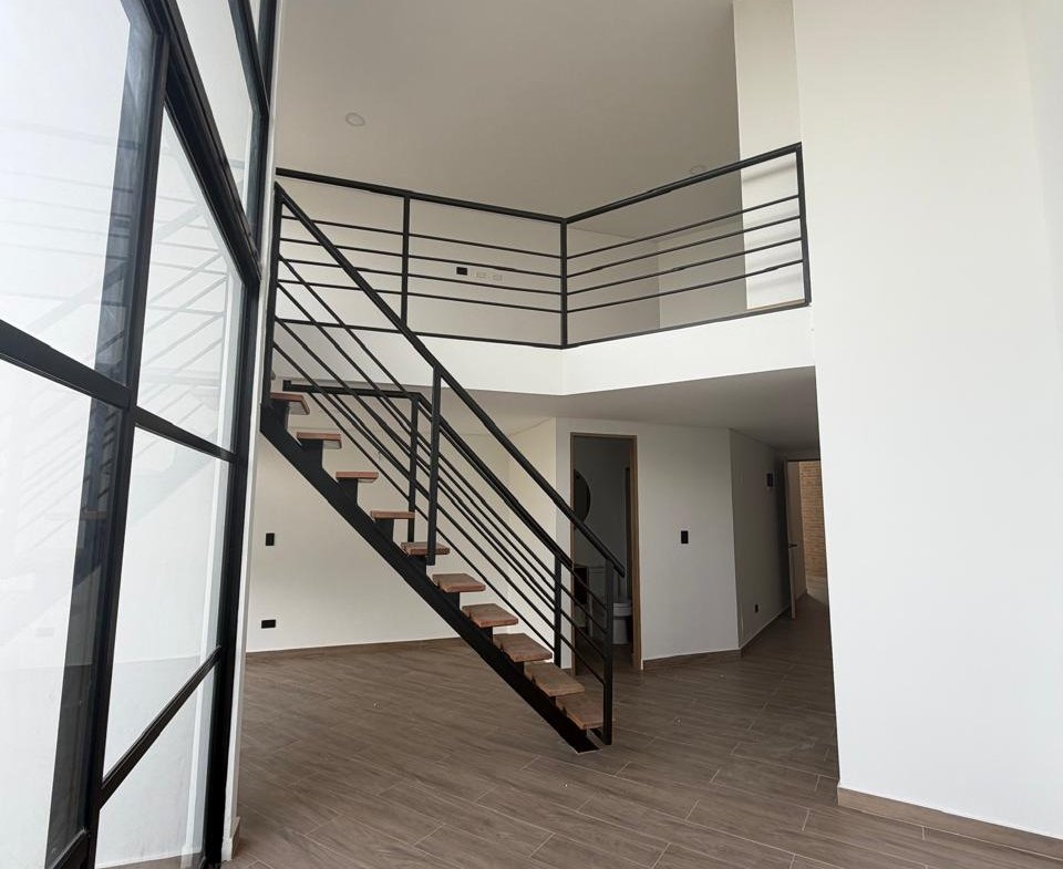 Apartaestudio dúplex para estrenar en Altos de San Fernando Cali