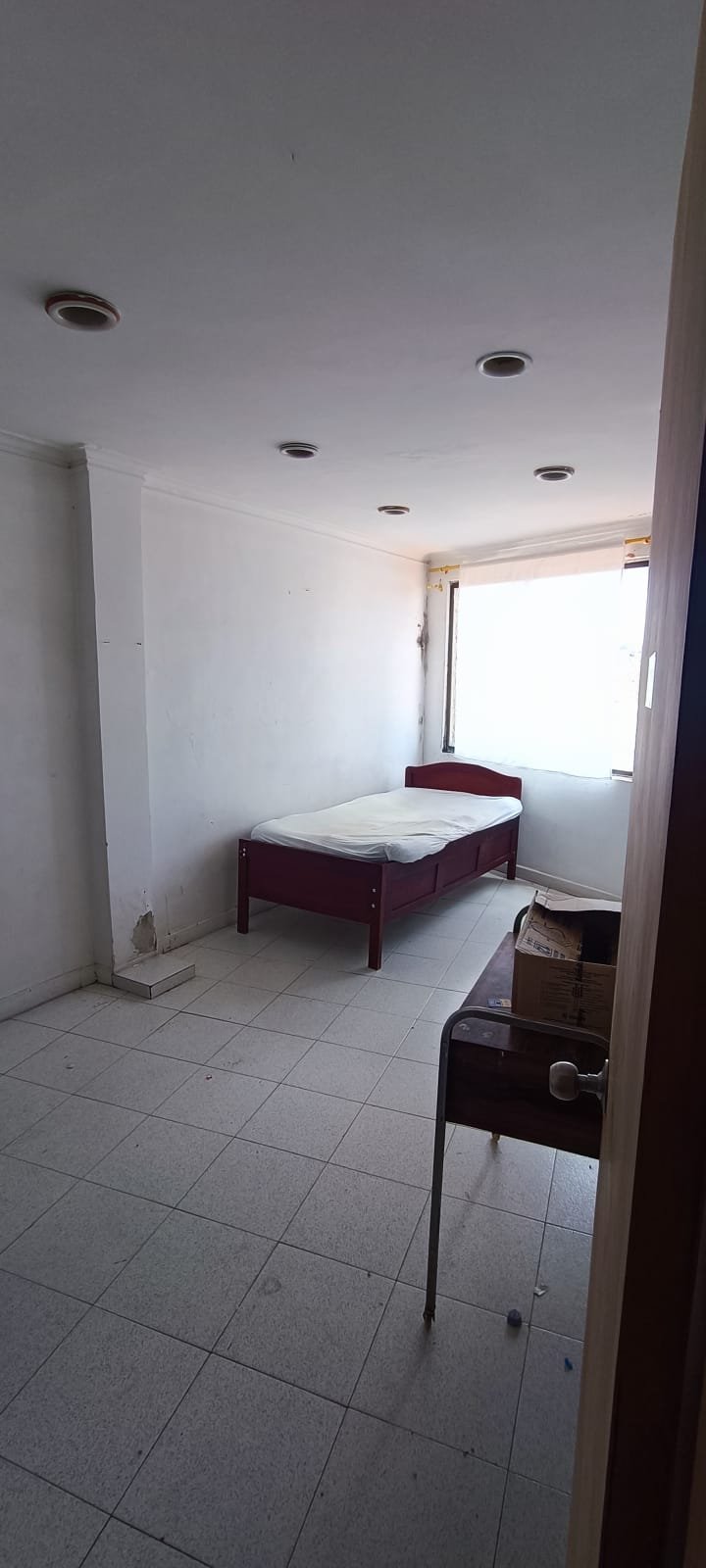 314202-454753-1102120989133659 Apartamento dúplex en venta en el centro de Rionegro, Antioquia