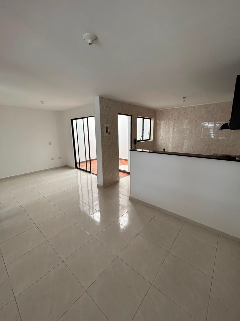 314202-454753-1137889078671223 Casa esquinera en venta en Villa Sofía, Piedecuesta