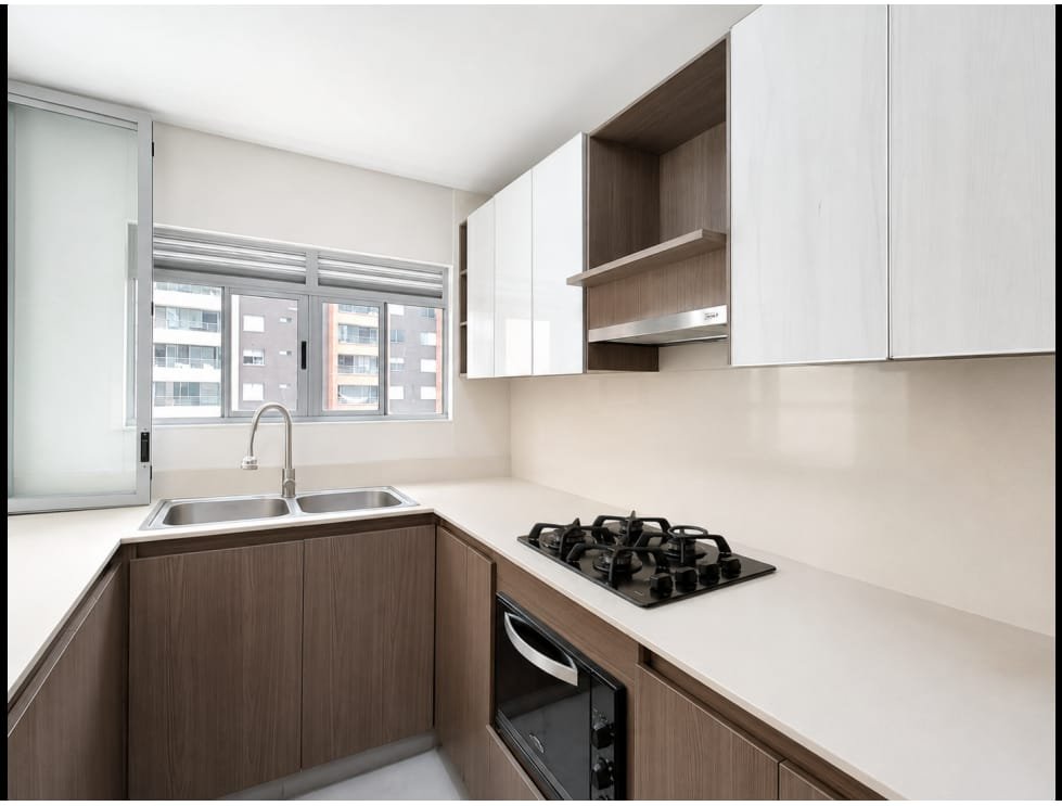 Apartamento ubicado en Los Mesa, Cumbres, Envigado, en unidad completa