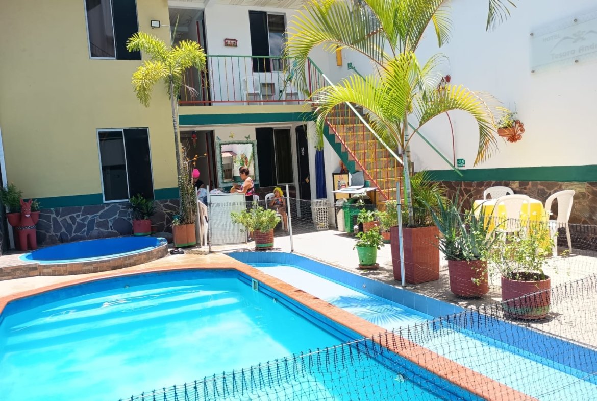 HOTEL EN VENTA EN LA TEBAIDA, QUINDÍO