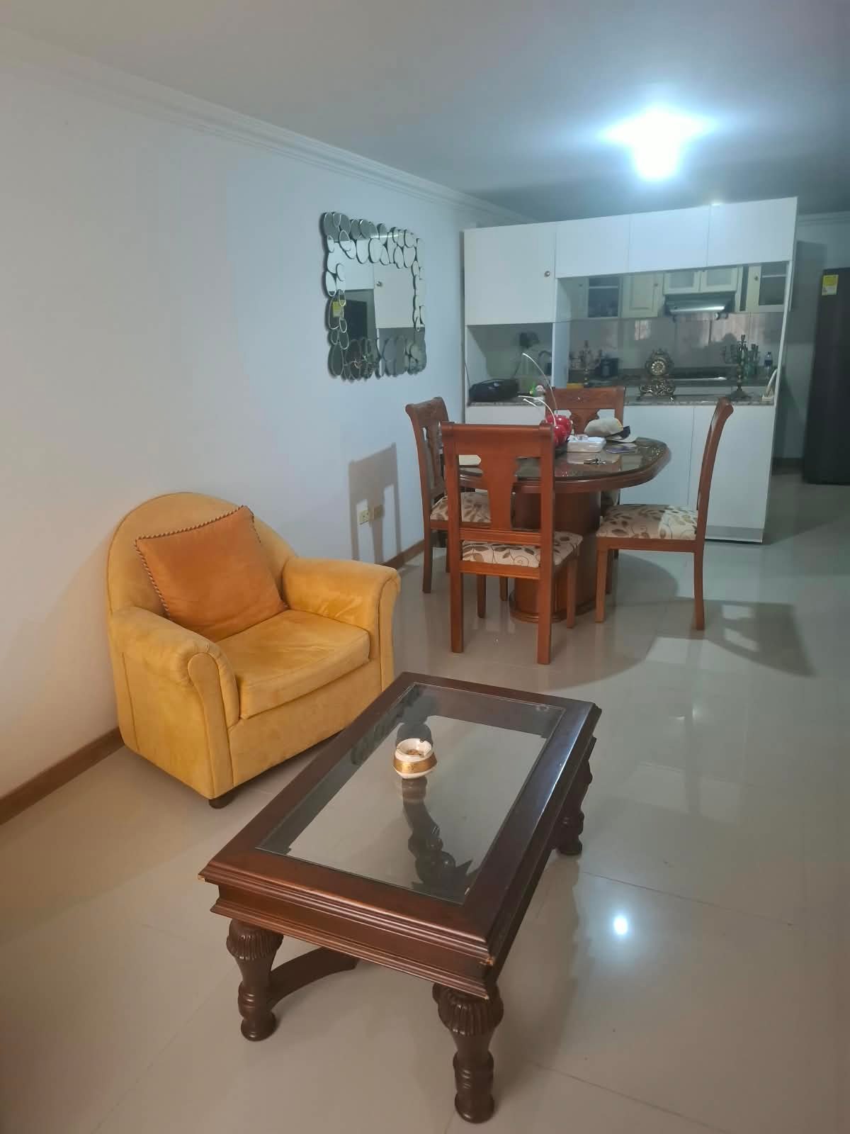 314202-454753-1613704390133789 Casa unifamiliar de tres niveles en Villa Manuela, Rionegro, Antioquia.