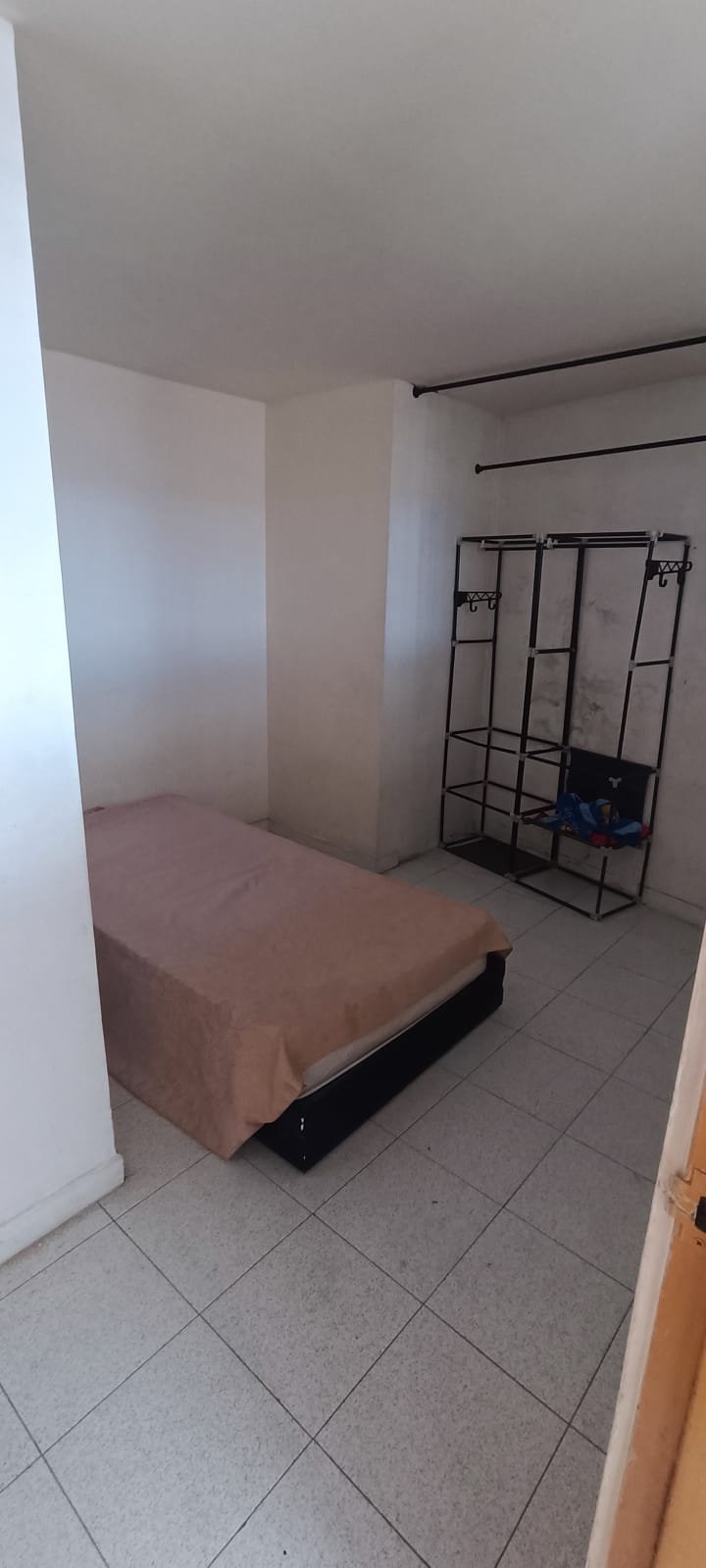 314202-454753-1614206800145158 Apartamento dúplex en venta en el centro de Rionegro, Antioquia