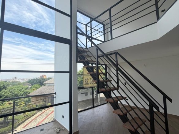 Apartaestudio dúplex para estrenar en Altos de San Fernando Cali