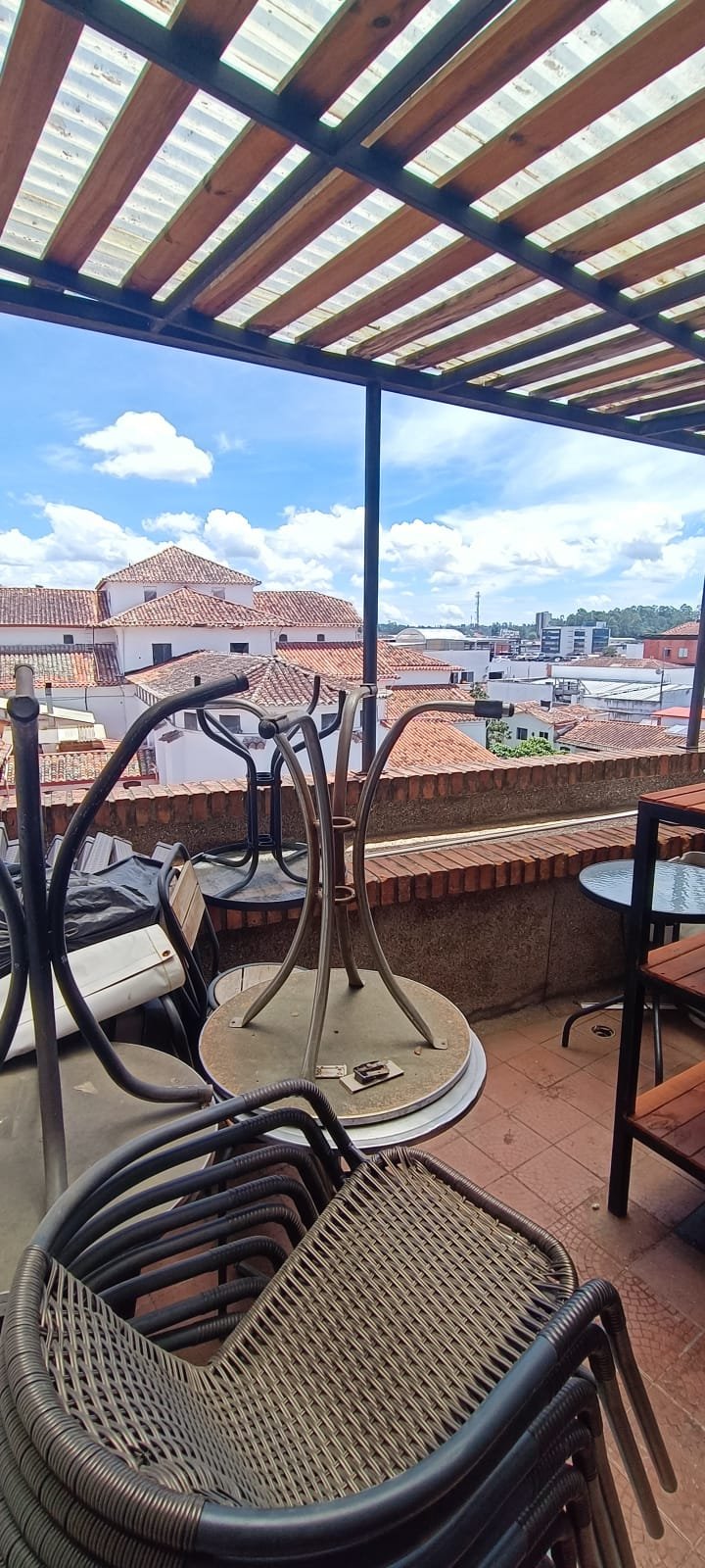 314202-454753-1633409635058597 Apartamento dúplex en venta en el centro de Rionegro, Antioquia