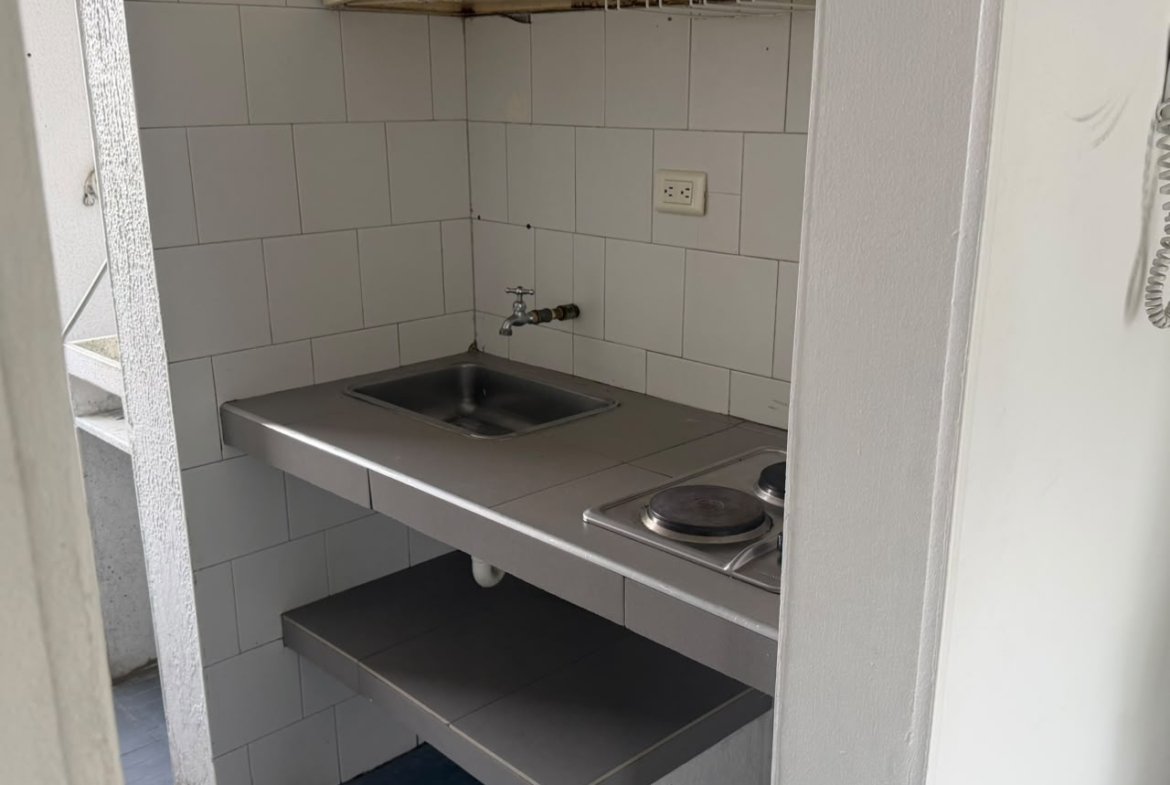 Apartamento en arriendo en bogotá, barrio santa sofía cercano a El Polo y Los Alcázares.