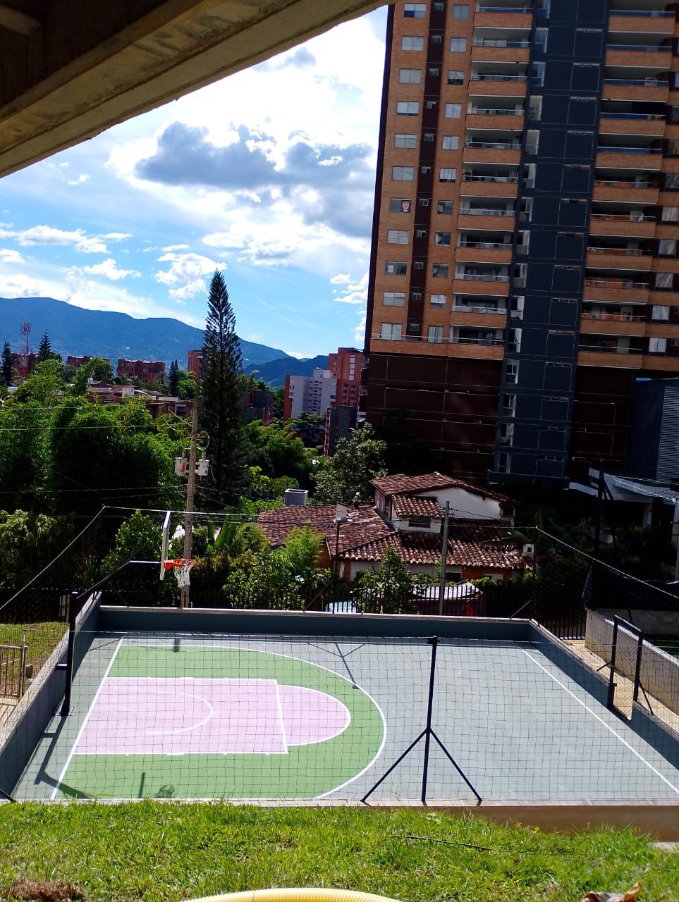 314202-454753-1966070644034154 Apartamento ubicado en Los Mesa, Cumbres, Envigado, en unidad completa