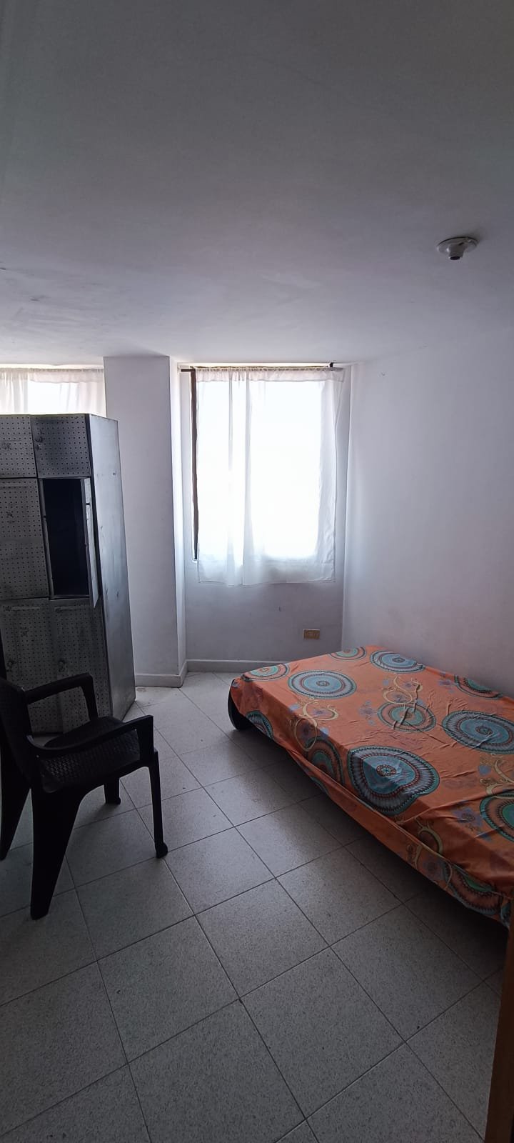 314202-454753-2176475206580619 Apartamento dúplex en venta en el centro de Rionegro, Antioquia