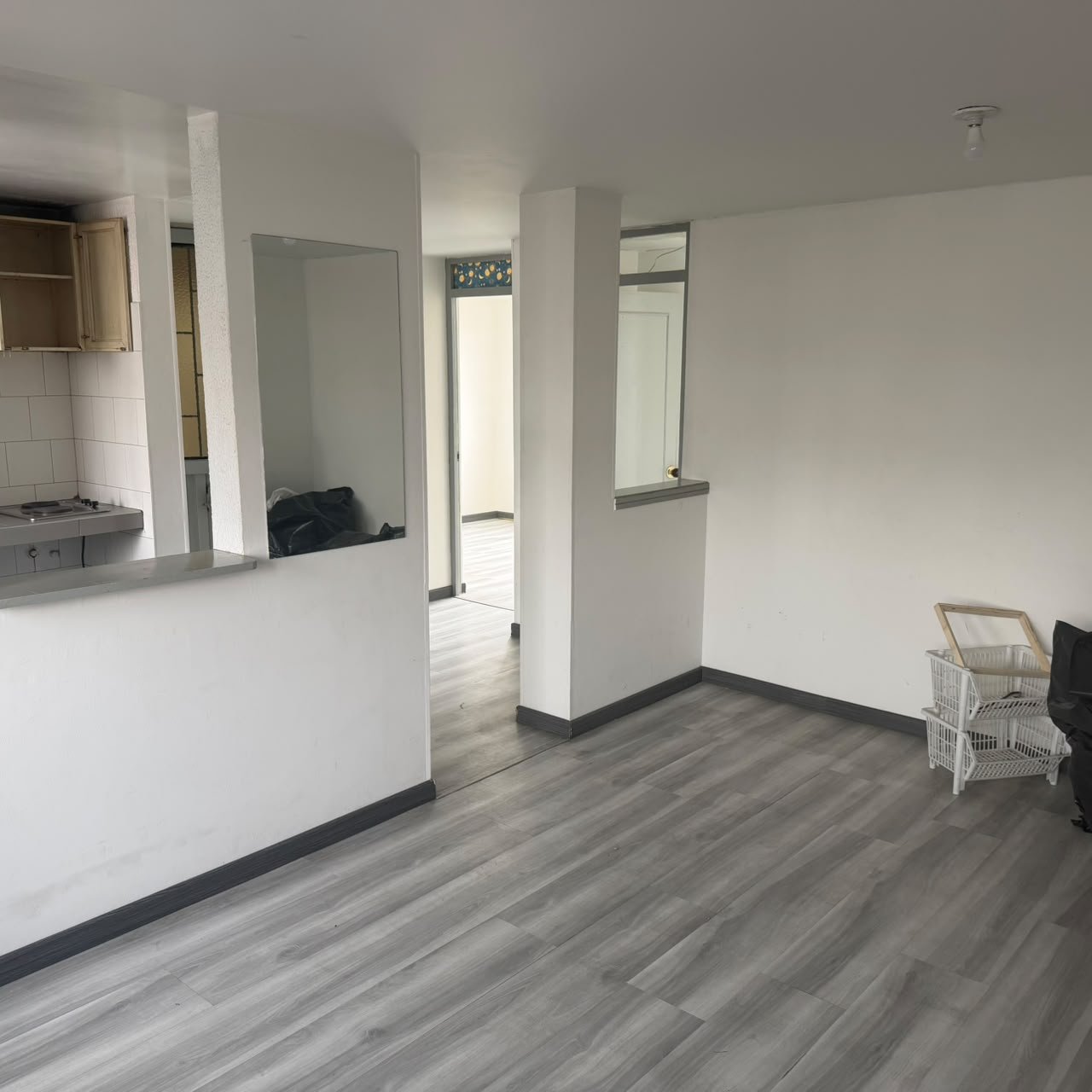314202-454753-2479689542573159 Apartamento en arriendo en bogotá, barrio santa sofía cercano a El Polo y Los Alcázares.