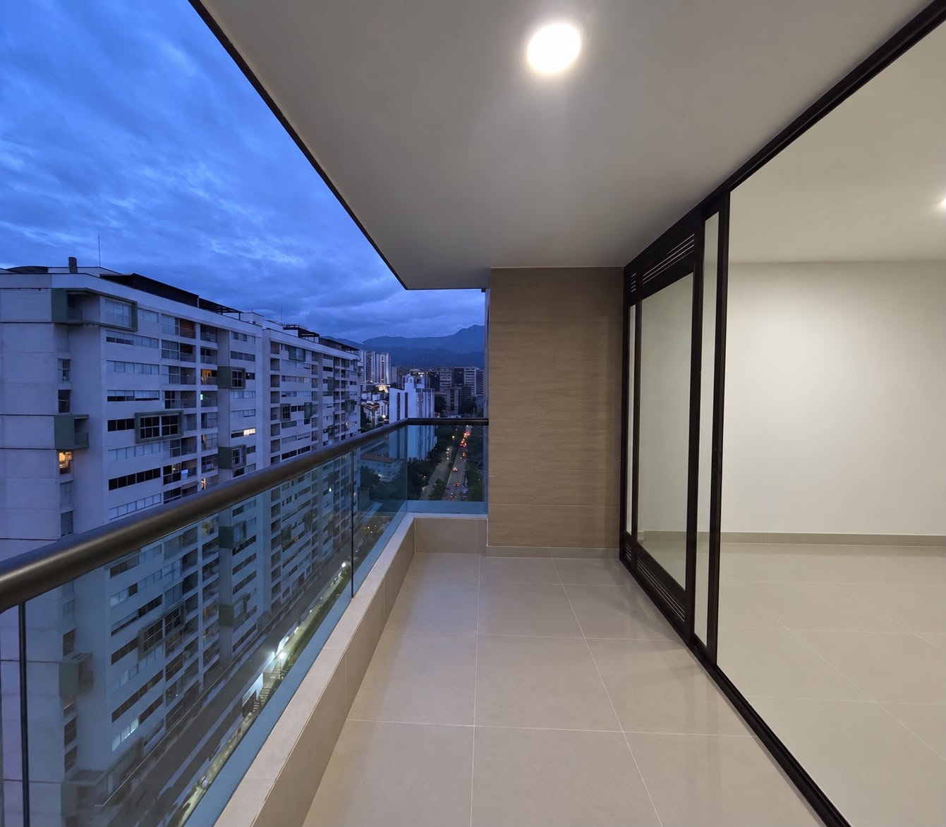 3d97f059-6aa1-4e6b-8199-2cb1dfb5631b Apartamento en venta en Country Masai, Floridablanca